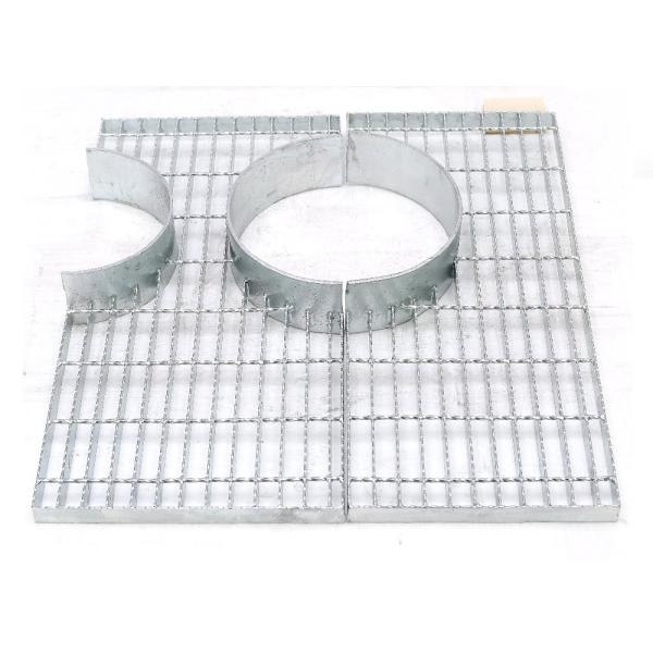 Горячий окунутый 2mm гальванизированный стальной дренажный канал 700mm скрежетать