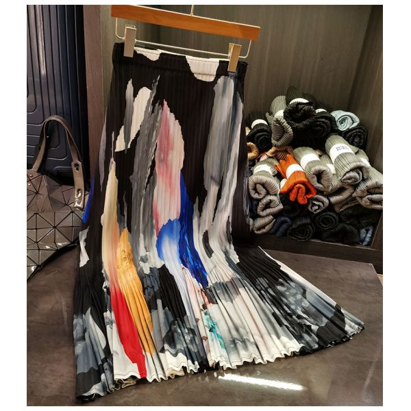 Women's Retro Style Summer Half Skirt New Casual Elastic Waist Pleated Mid-Length Design Oil Painting Contrasting Detail