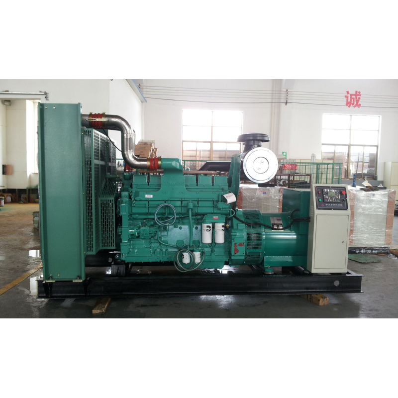 Industrial Generator Set with 710kW Engine Power, Single-phase Configuration and