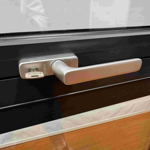 Customizable Size White  Aluminium Awning Windows Black Aluminium Sliding Windows