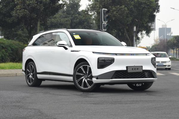 230kw Xpeng G9 EV Used New Energy Electric Car Max Speed 200km/H