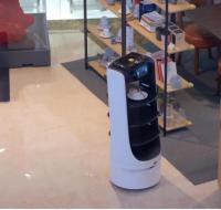 Robot s'élevant multitâche de la livraison de café de robot de Voice Restaurant Service de serveur