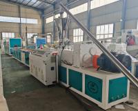 Machine d'extrusion de profil de porte en PVC personnalisable pour différents profils