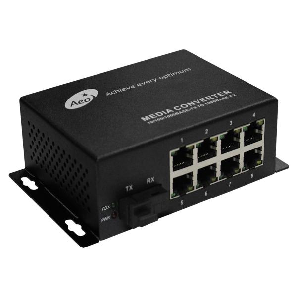 250M Transmission Distance POE Ethernet Media Converter 100M 1 Fiber And 8 Ports