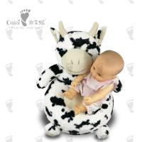 Sofá de pelúcia pequeno com padrão de vaca para bebê adorável 53 x 41 cm