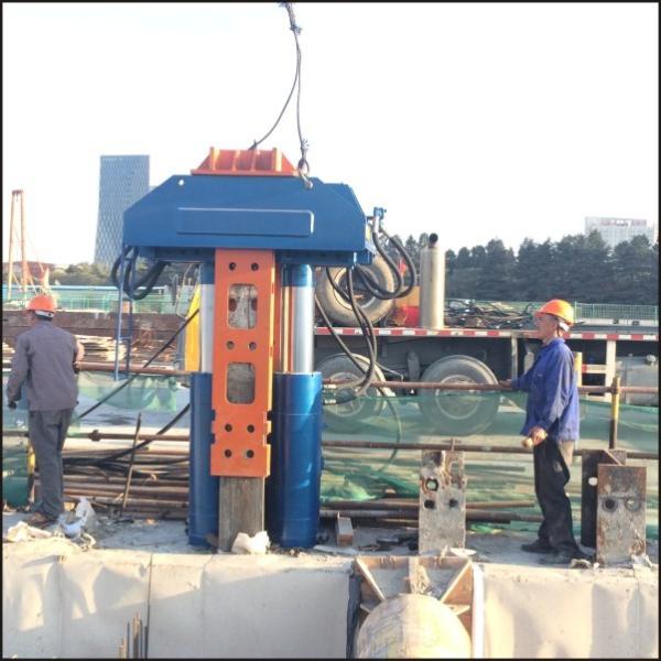 BEIYI  hydraulic pile extractor static pressure pile pulling machine