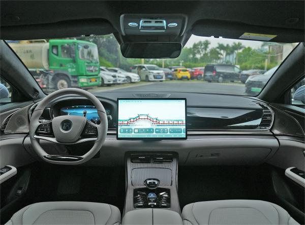 5 Seats BYD Han EV Tianshen Eye 610KM Intelligent 4WD 2024 Year