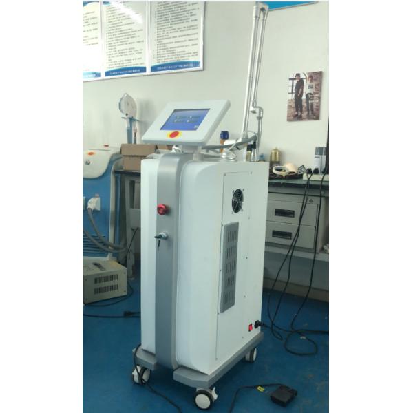 Лазер СО2 красоты частичный применяет обложку к Resurfacing машина для вульвы и влагалищной терапии