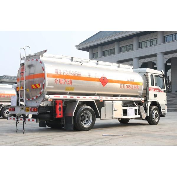 Howo 8X4 6X4 Caminhões-tanque de petróleo essenciais para projetos de obras públicas e socorro em desastres
