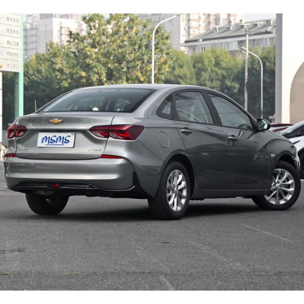 2023 Chevrolet Cruze Yue Xiang 1.5L Dual Clutch Fuel Car LED Daytime Light for Safety