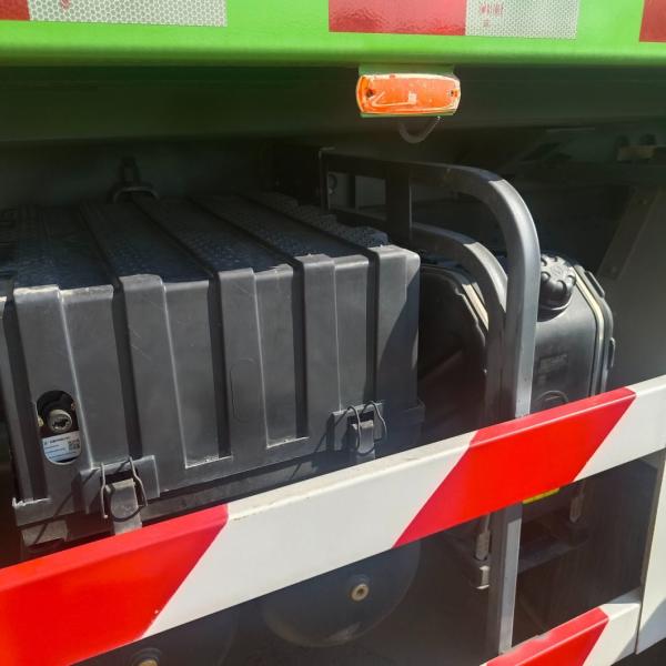 Delong M3000s Dump Truck Cummins Shacman Truck Tyres Sinotruk After-sales Service 6June