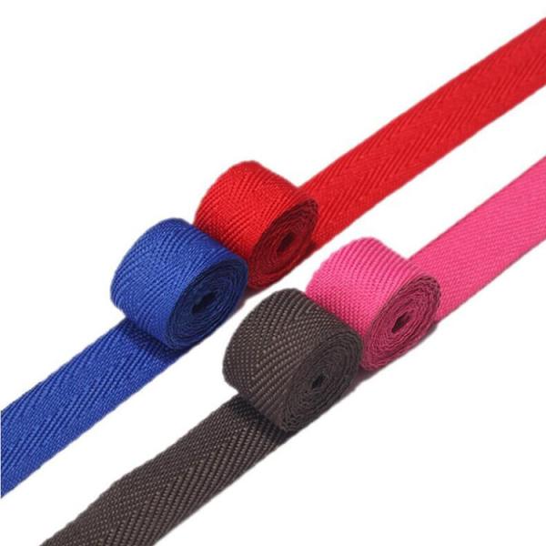 Les câbles et les sangles sont fabriqués à partir de fibres en PP.