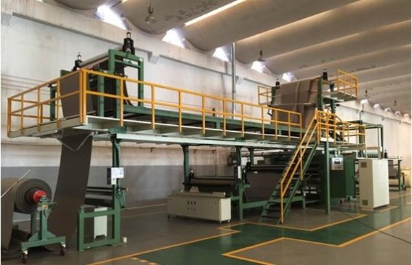 Máquina de laminação de chamas três em uma para produtos não tecidos e couro artificial