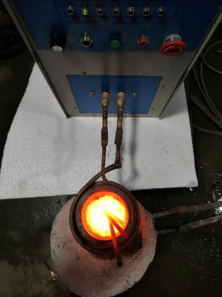 30KW Induction Melting Furnace for Copper Gold Steel 1-5kg