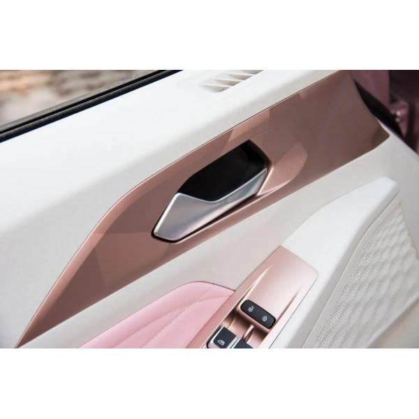 Customization Geely Geometry E 2023 401km Pink Special 5-Seater EV SUV 4006*1765*1550