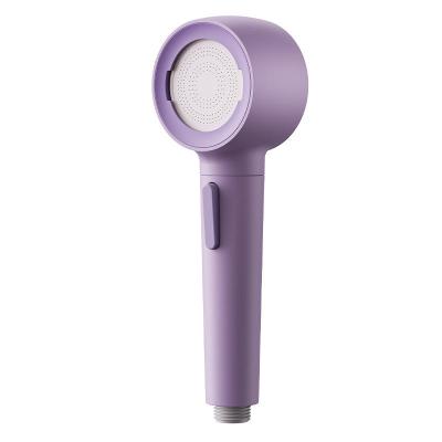 High-pressure shower head with 360° rotatable spray nozzle that can be stopped with one button. 4 spray modes for massaging the bathroom shower.