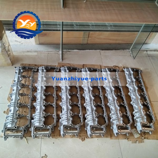 J08 Jo8E J08E Camshaft Housing 11103-E0230 for Hino J08E Engine Parts Excavator Camshaft Cover