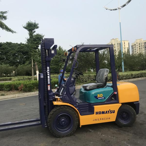 Carretilla elevadora Toyota 30 3t Carretillas elevadoras diésel eléctricas Komatsu 2.5 toneladas 3 toneladas 3.5t 4t 5t 16t 30 Amarillo Verde