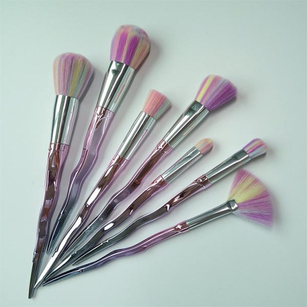 Luxury Colorful Makeup Brush Special shape Plastic Handle Beauty Makeup Tools