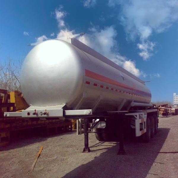 42000L 4 compartiments Super réservoir de carburant à pneu unique camion semi-remorque avec axe Fuwa 13t et airbag suspension de ressort