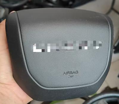 New Original Driver Airbag Assembly for Chery OMODA 5 with 2.50 KG Weight and 30CM*25CM*15CM Dimensions