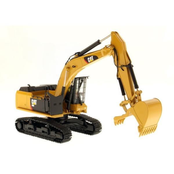 Diecast  568 GF Road Builder 1:50 Scale Alloy Excavator Collectible 85923