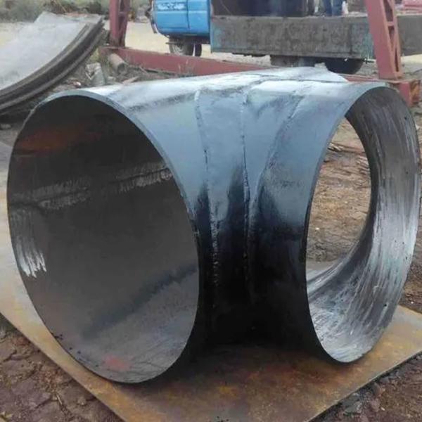 Polished Surface Sch 40 Weld Fittings Large Butt Welded Tee Wear Resistance