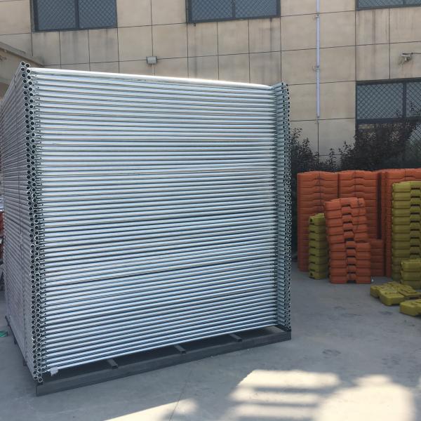 Portable Barriers Fencing / Portable Event Fencing Anti Climb Mesh Infill