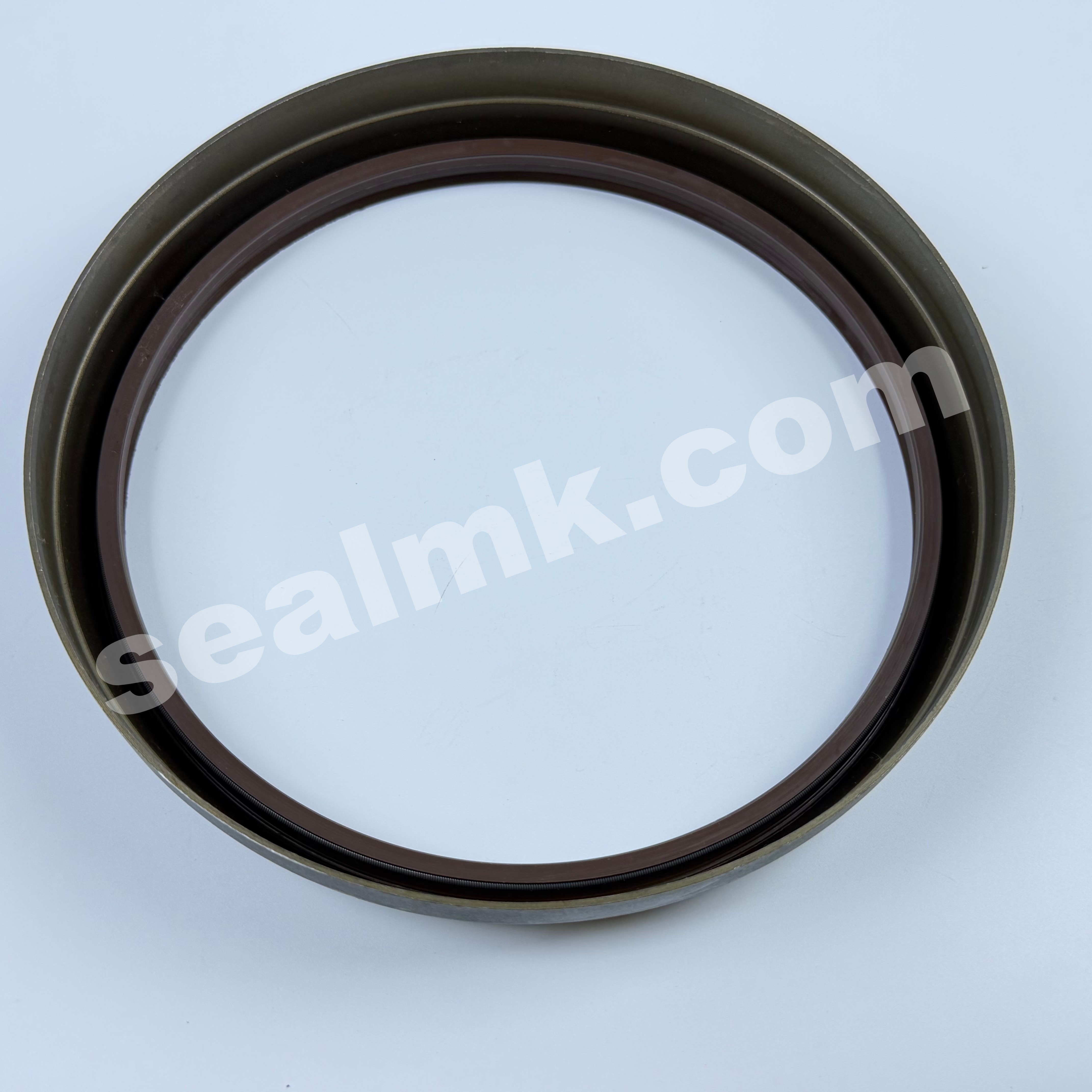 167*188/190*30/32 Oil seal suitable for Volvo; OE 1591903, 1610765/15919038/9446667; CORTECO OE 12014437B; Elring OE 522.880