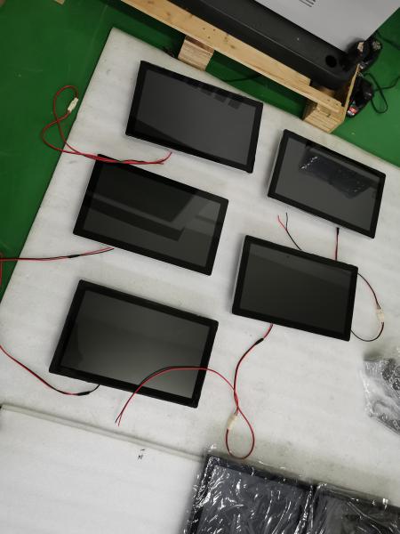 21.5 Metal Frame Full HD Bus Digital Signage Easy Installation LCD Player