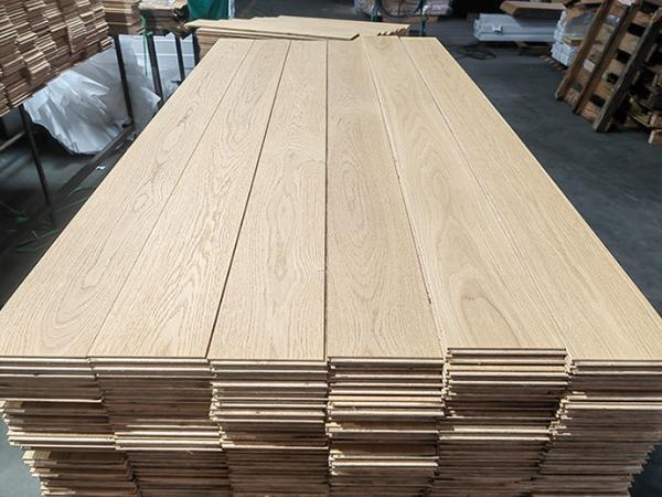 European Oak Engineered Wood Flooring 1900x150mm 4mm Top Layer