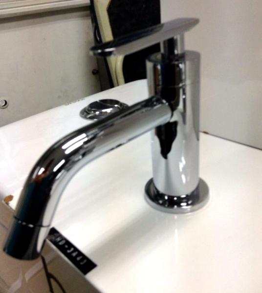 High purity Brass Single Hole Bathroom Sink Faucet with CE certificate