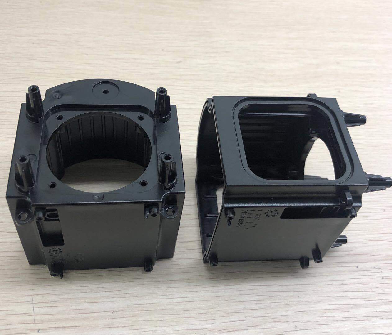 100 Percent Inspection Electronics Injection Molding Connect Different Wires Using Steel Or Aluminum Molds High Accuracy