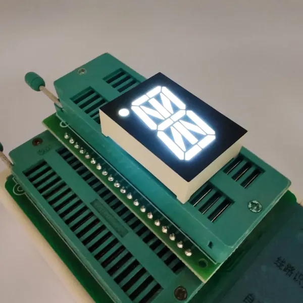 White16 Segment Alphanumeric LED Display for Elevator Indicator