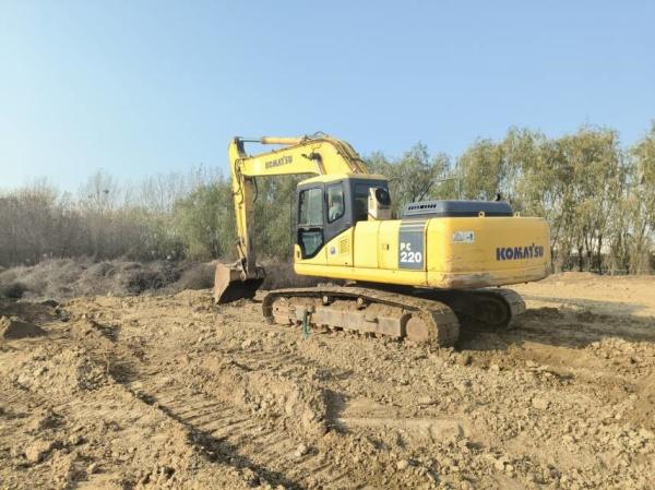 Komatsu PC220-7 Used Hydraulic Excavator 22 Ton 2nd Hand Excavator