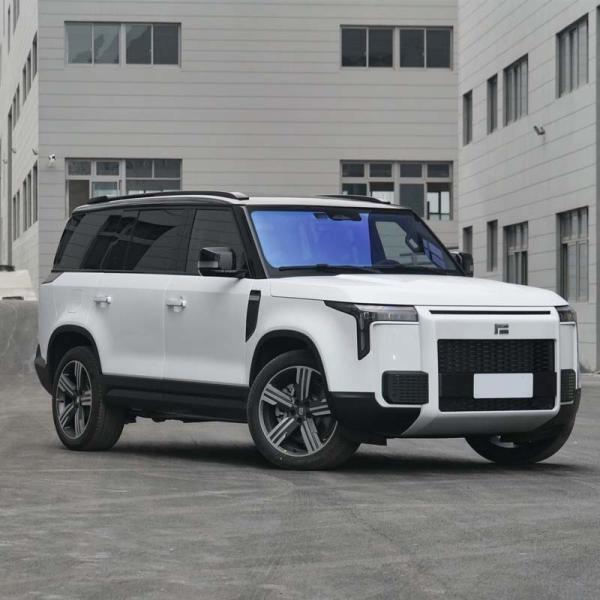 Polestones 01 5050*1980*1869 mm Energy SUV 476HP 4WD Long Range Electric Cars