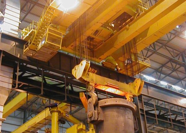 Electrical Bridge Overhead Crane Lifting Metal Equipment 5 Ton For Metallurgy