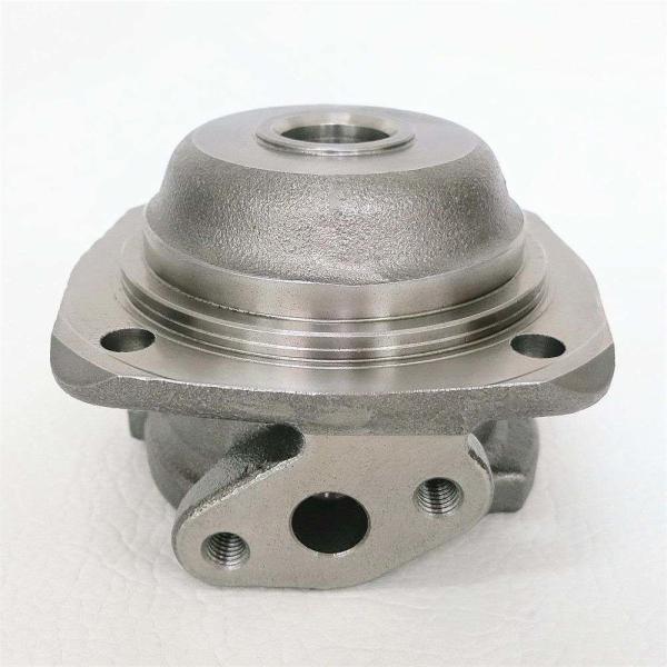 GT37 Турбокомпрессорный корпус с охлажденным маслом подшипником Вход φ13.0+2-M8*1.25 Выходφ20+2-M8*1.25