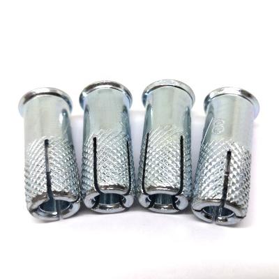 Azul branco do aço carbono para zincar a gota M6 resistente em âncoras do cimento
