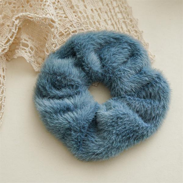 Mink hair fur ins influencer lady winter scrunchies fluffy large hair bands headwear whoelsales