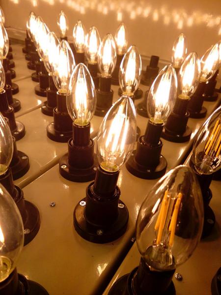 LED Filament 3w candle 300 lumen Indoor lighting bright European royal family transparent retro chandelier crystal lamp