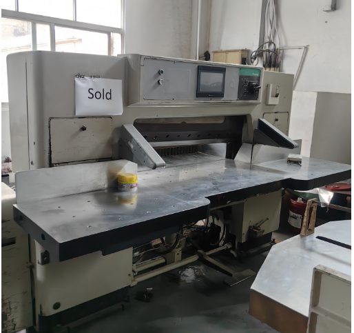 Японская машина для резки бумаги с гильотиной ITO шириной 1150 мм для производства бумажной пластины