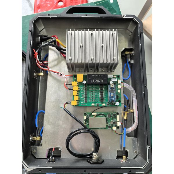 Powerful Anti UAV Drone Radio Frequency Signal Jammer For Electric Company