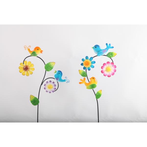 Handcrafted Metal Outdoor Garden Decorations Durable Flower Inserts Customizable