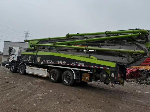 Powerful Zoomlion Second Hand Pump Truck Concrete Pump Long Boom 57m