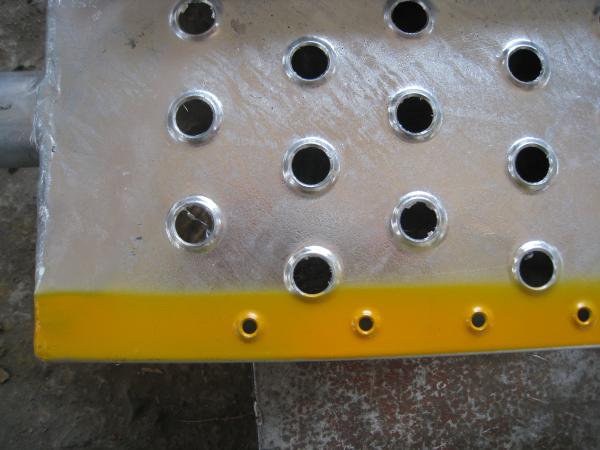 Industrial Metal Grate Stair Treads , Stair Tread Covers / Metal Treads For Stairs