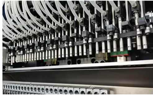 Long-term Cooperation with Customers speed and Multi-functional Surface Mount Technology Machine in HT Series