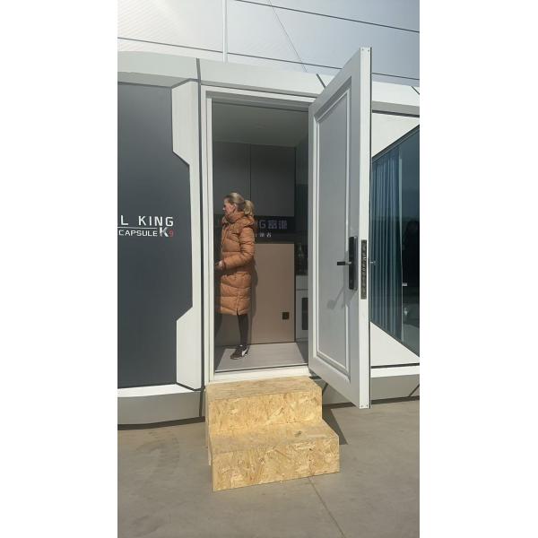 Casa de cápsulas móviles de 6 toneladas Casa prefabricada de manzanas 11.5M*3.3M*3.2M