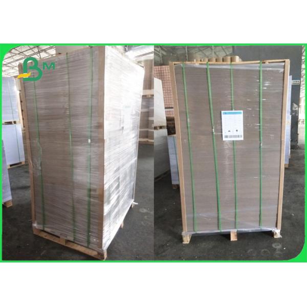 доска задней части стороны белизны одного доски 2mm покрытая глиной серая в листе