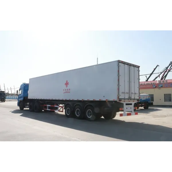 Heavy Duty 40t-50t Refrigerator Truck Trailer With Dongfeng Tractor Truck Head